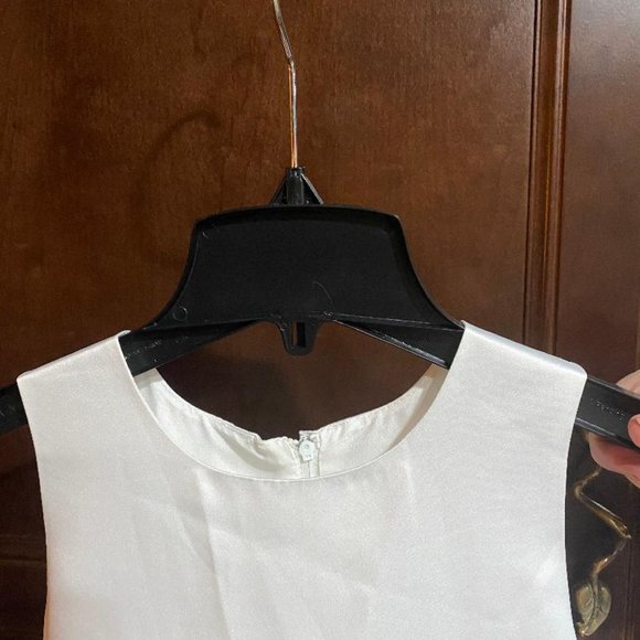 Flower Girl/First Communion Dress NWT Size 8/9 Girls - Picture 5 of 5